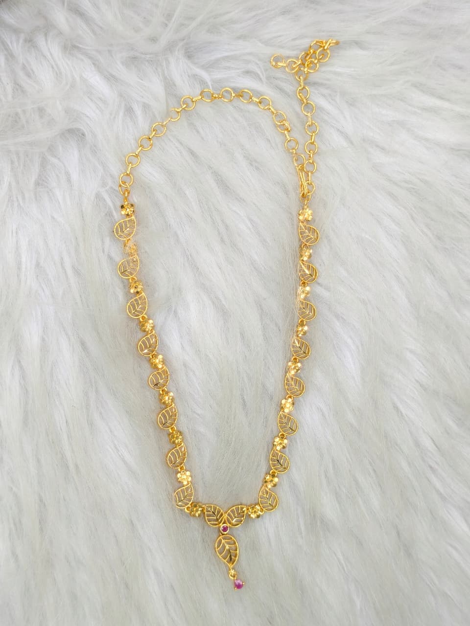 Trending Mini Gold Necklace Set – Premium Gold Look Finished