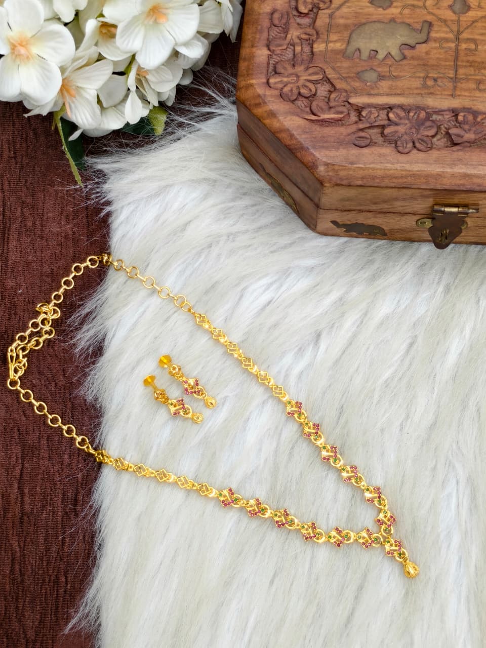 Trending Mini Gold Necklace Set – Premium Gold Look Finished
