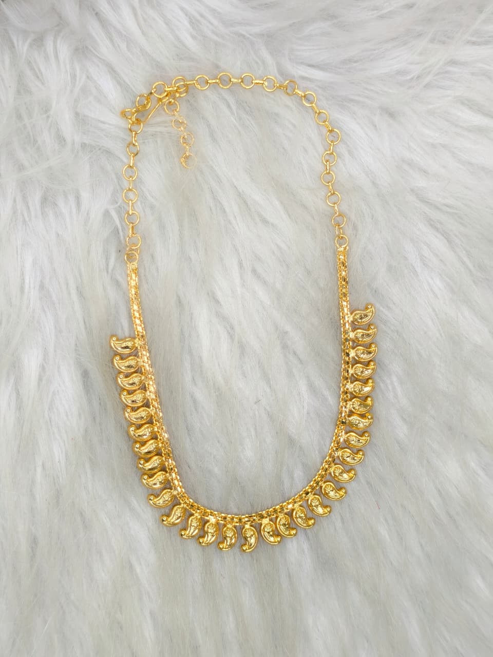 Trending Mini Gold Necklace Set – Premium Gold Look Finished