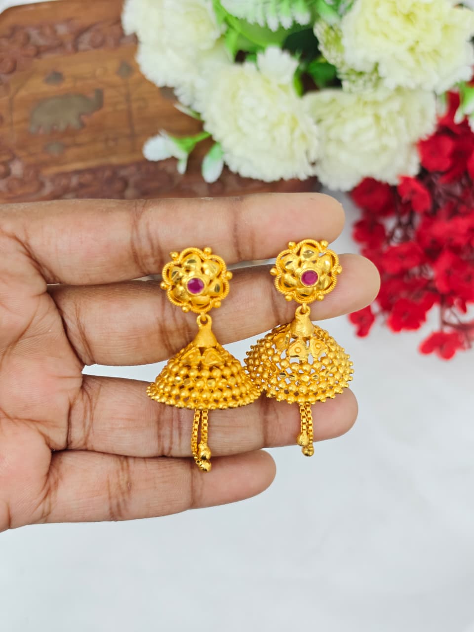 Instagram Trending (1Gram gold Plated) Jhumki