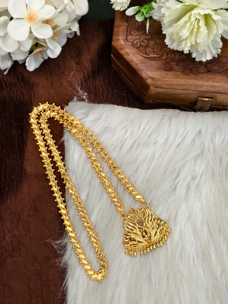 ✨Micro A Leaf Dollar Chain Matte Finish Chain – Gold Plated Jewellery for Women✨