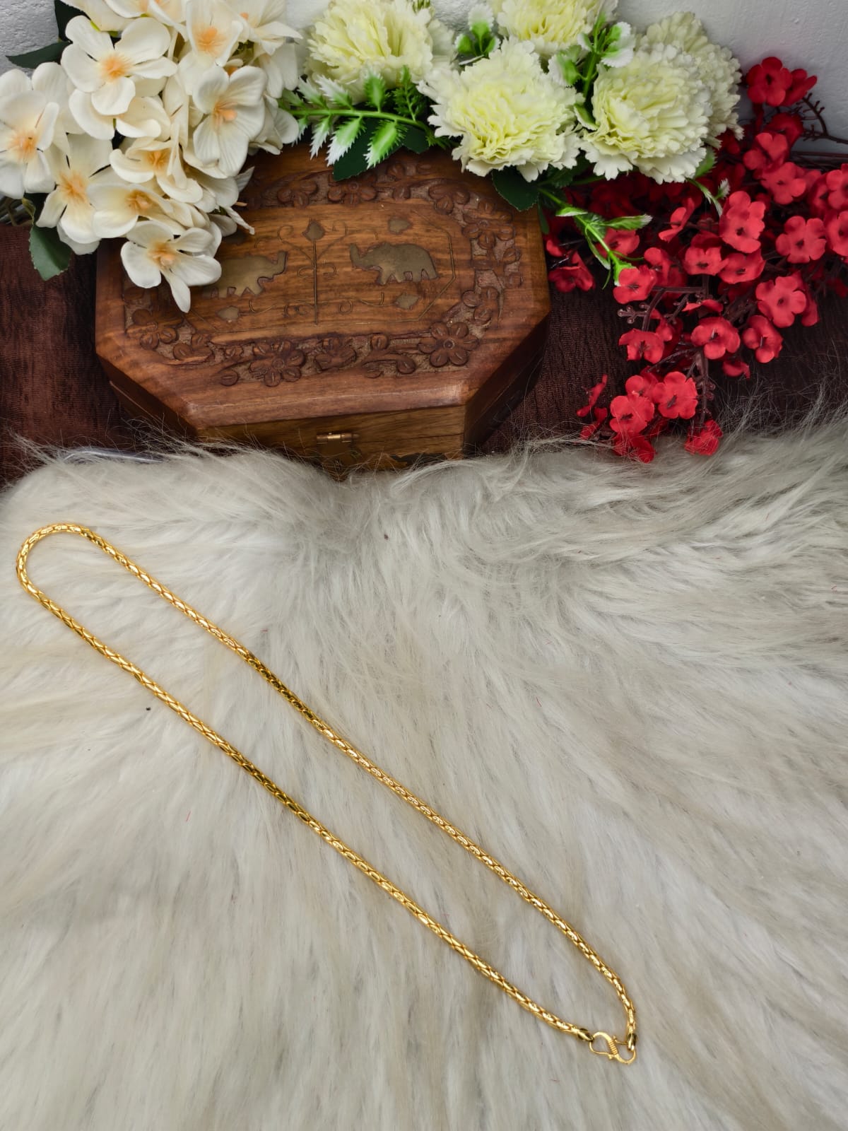 Matte Finished Women’s Gold Plated Chain – Real Gold Look | Daily Wear Elegant Chain