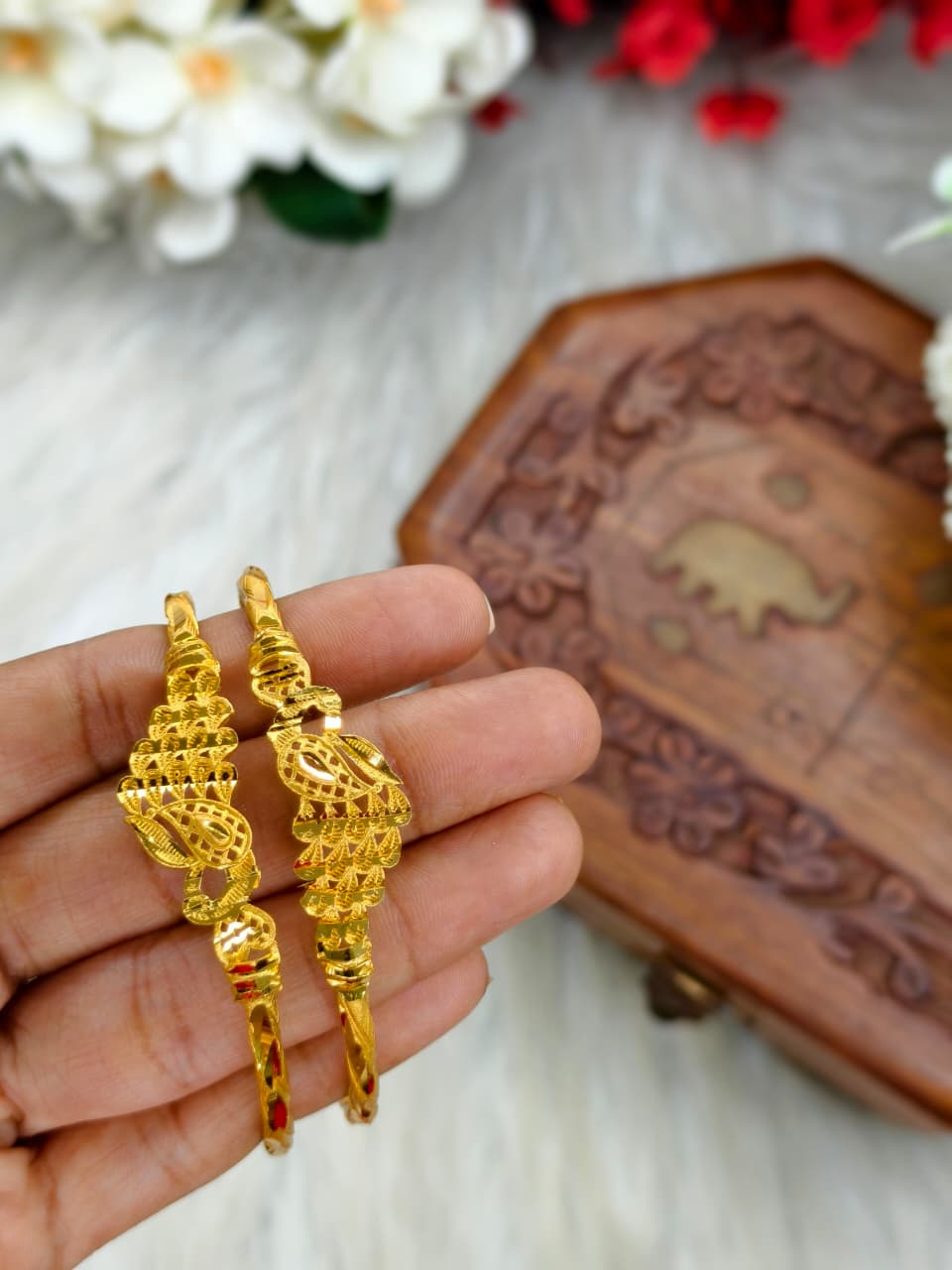 Foming-PK-15 Stylish Women’s 1 Gram Gold Plated Bangles – Party & Daily Wear