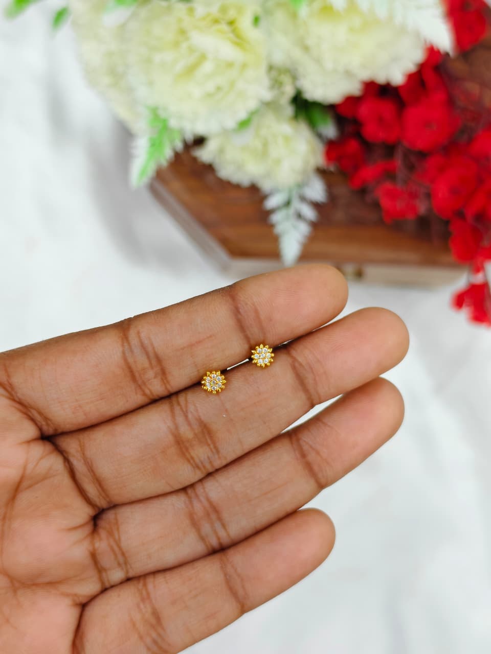 1 Gram Gold Plated Women’s Side Earrings | Stylish Daily Wear Earrings