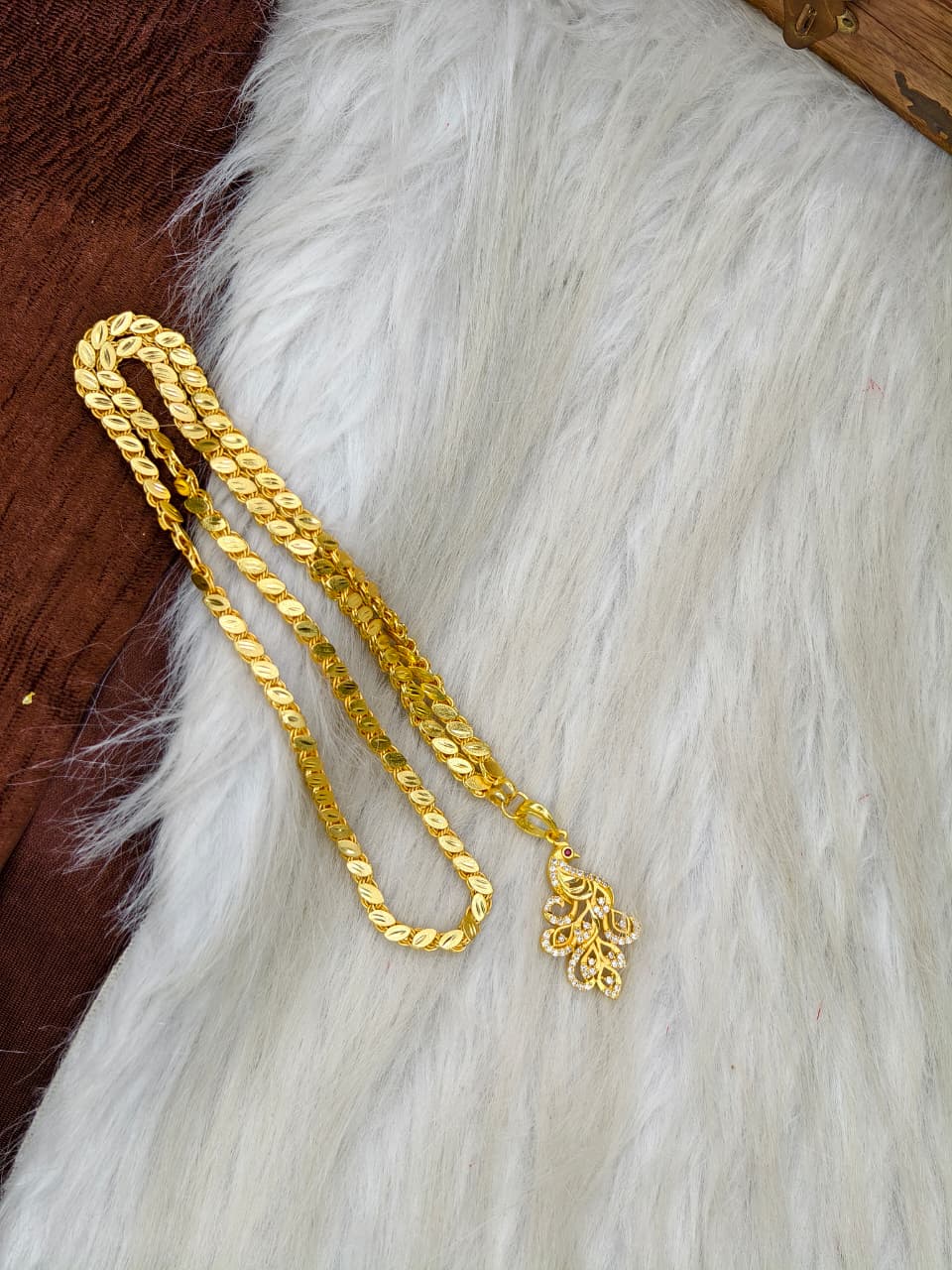 ✨Peacock Dollar Matte Finish Chain – Gold Plated Jewellery for Women✨