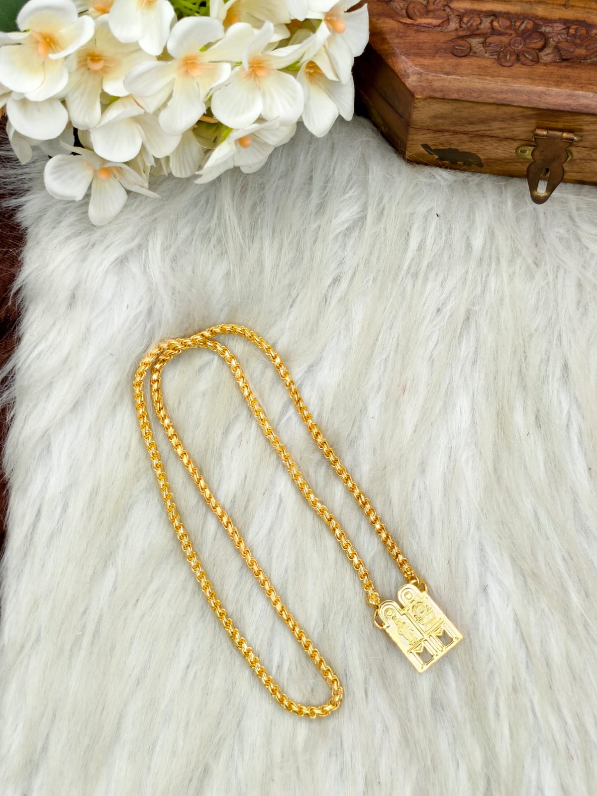 South Indian Traditional Impone Thali Mangalsutra β Gold Plated Sacred Wedding Rope Chain