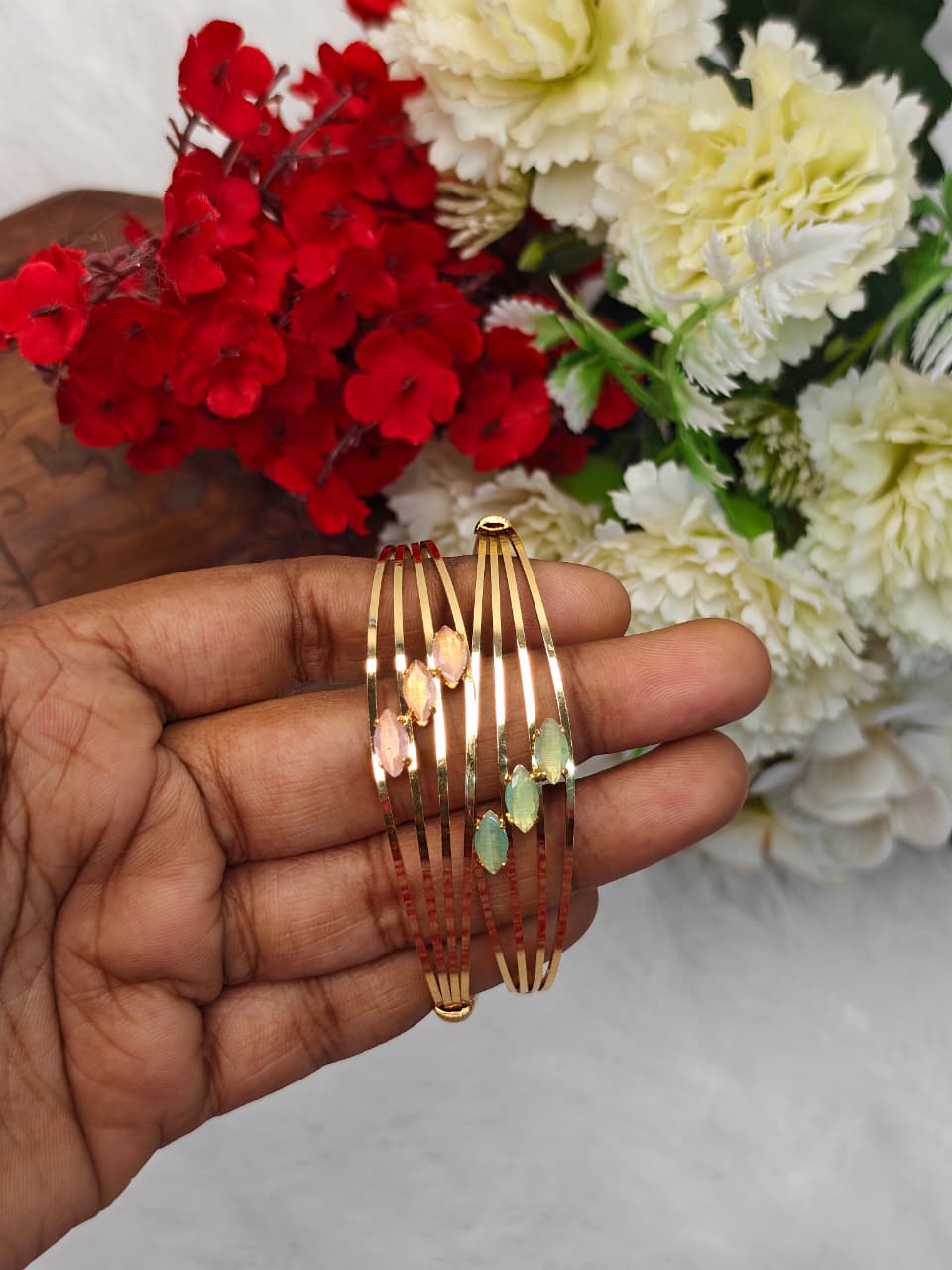 SB-16 Stylish Women’s 1 Gram Gold Plated Bangles – Party & Daily Wear