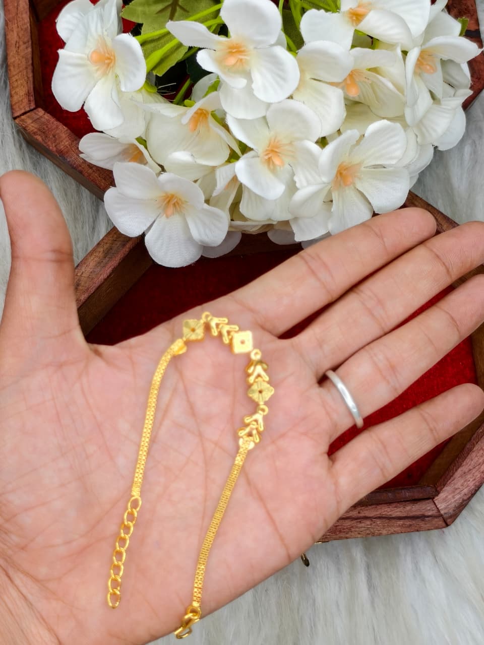 Elegant Women’s Bracelet – 1 Gram Gold with Matte Finish