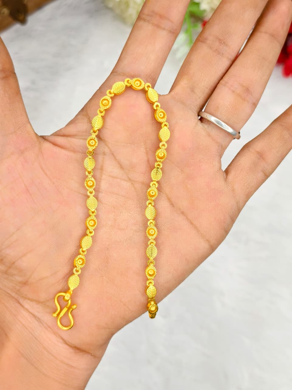 Elegant Women’s Bracelet – 1 Gram Gold with Matte Finish