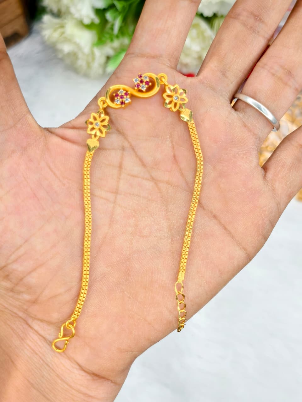 Elegant Women’s Bracelet – 1 Gram Gold with Matte Finish