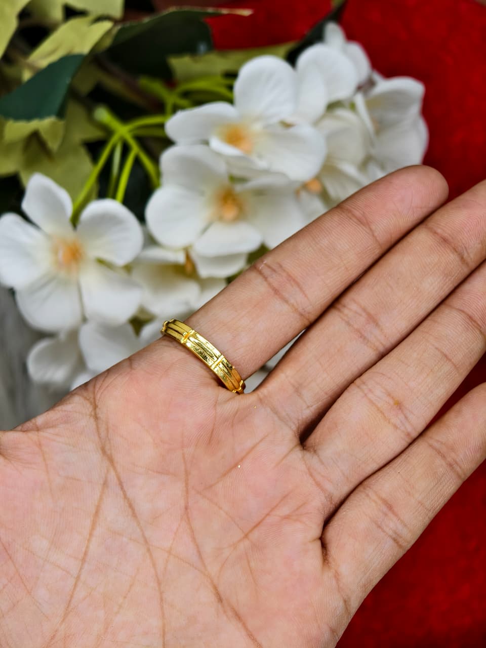 Elegant Women’s 1 Gram Gold Ring – Matte Finish