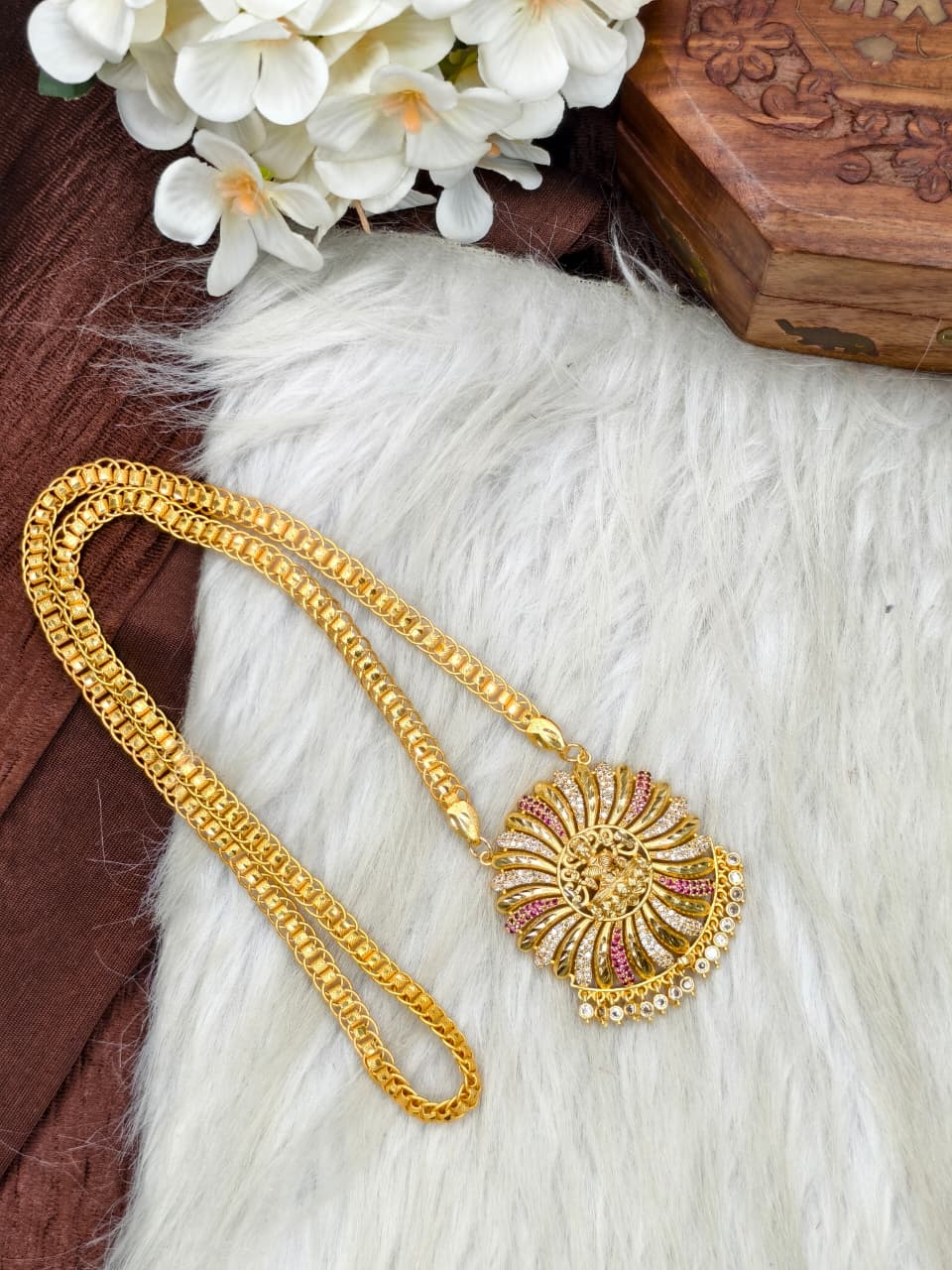 Women Impone Stone Dollar Chain with Gold Plated Finish