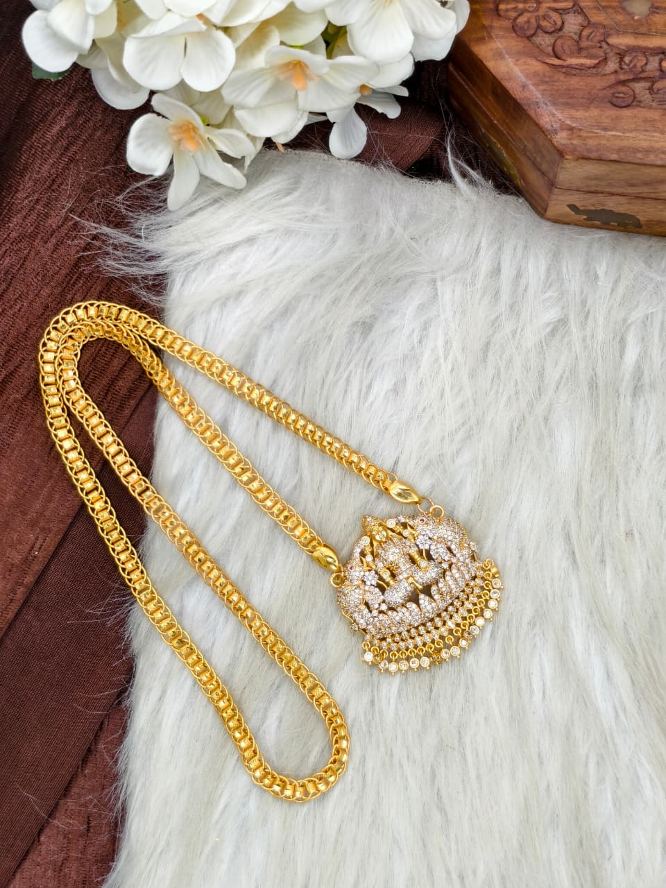 Women Impone Stone Dollar Chain with Gold Plated Finish