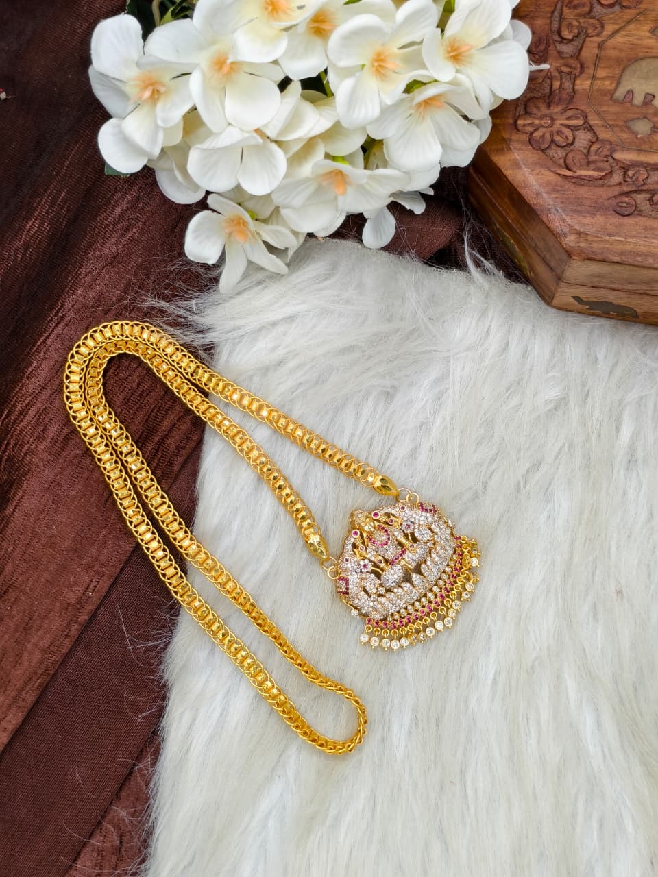 Women Impone Stone Dollar Chain with Gold Plated Finish