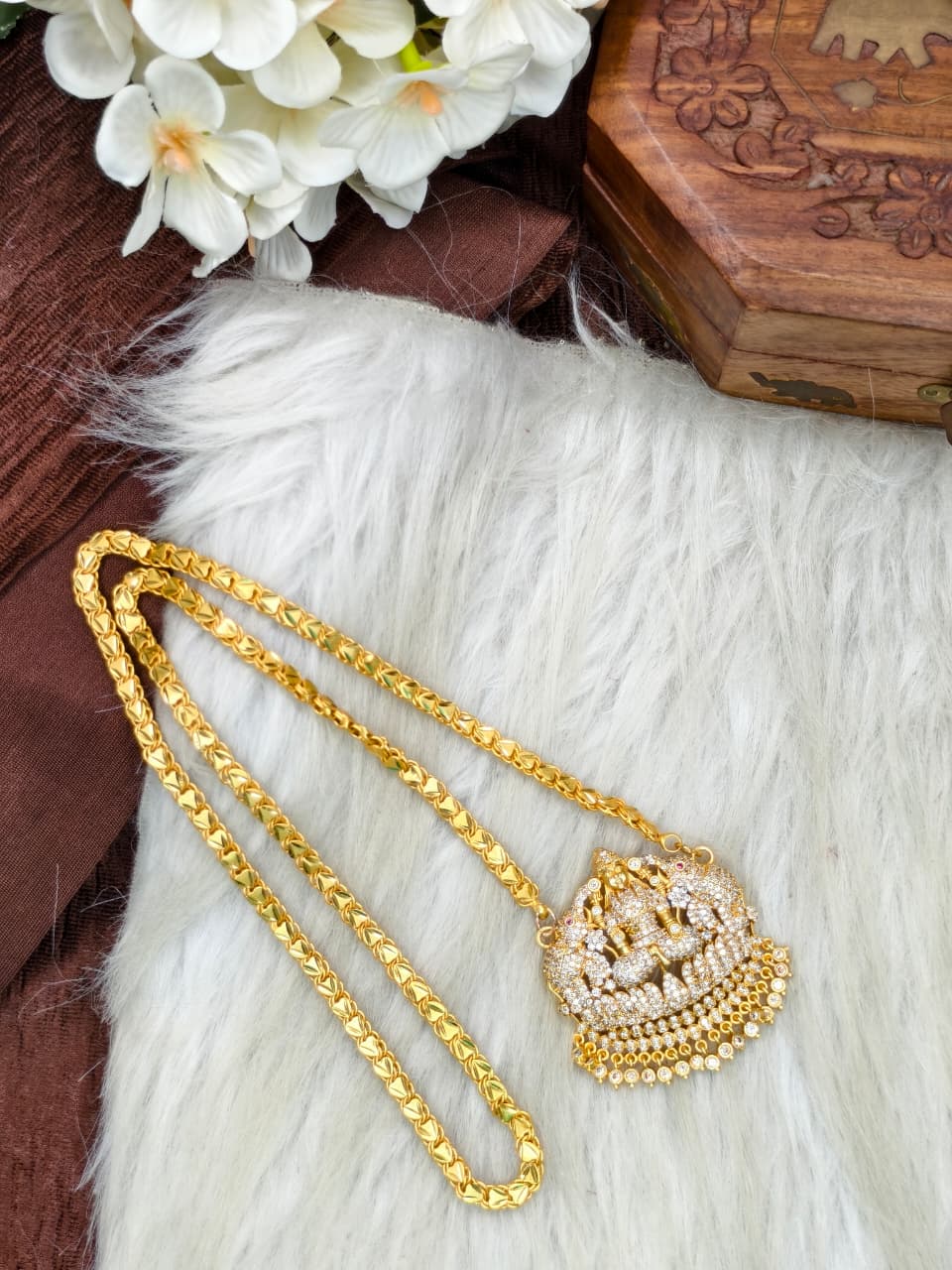 Women Impone Stone Dollar Chain with Gold Plated Finish
