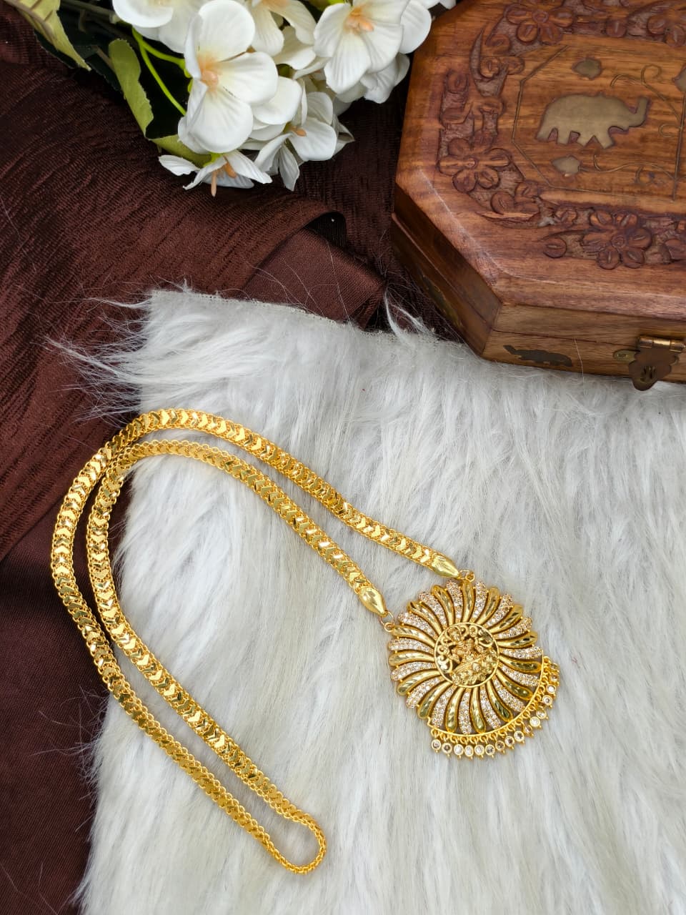 Women Impone Stone Dollar Chain with Gold Plated Finish