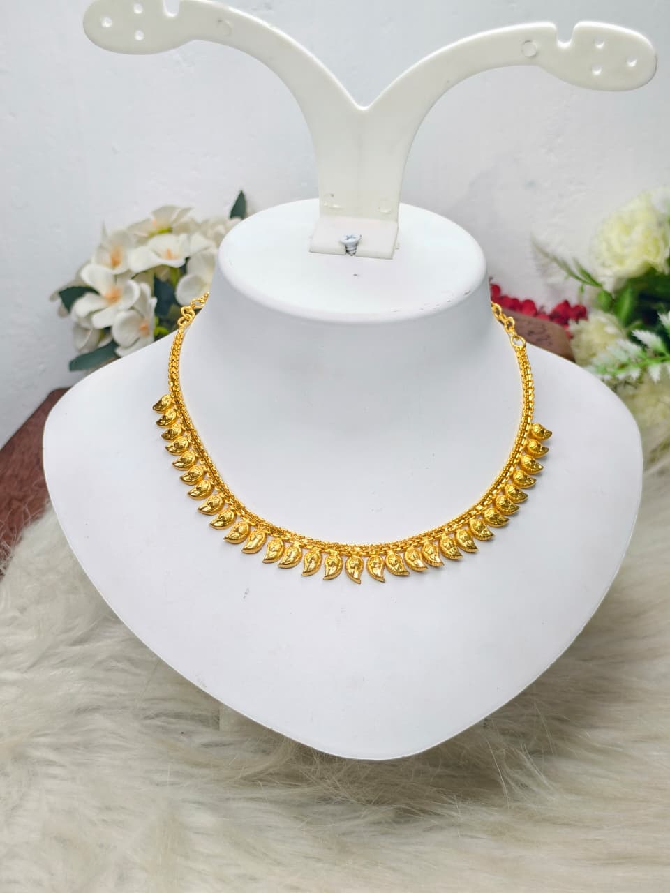 Trending Mini Gold Necklace Set – Premium Gold Look Finished