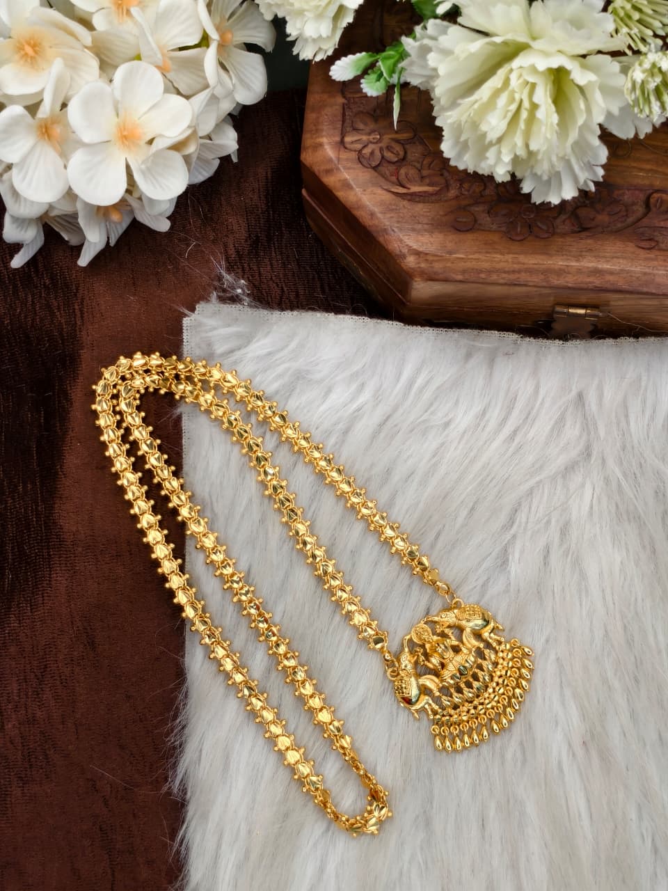 ✨Micro A Heart Dollar Chain Matte Finish Chain – Gold Plated Jewellery for Women✨