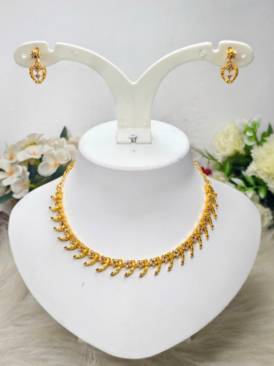 Trending Mini Gold Necklace Set – Premium Gold Look Finished