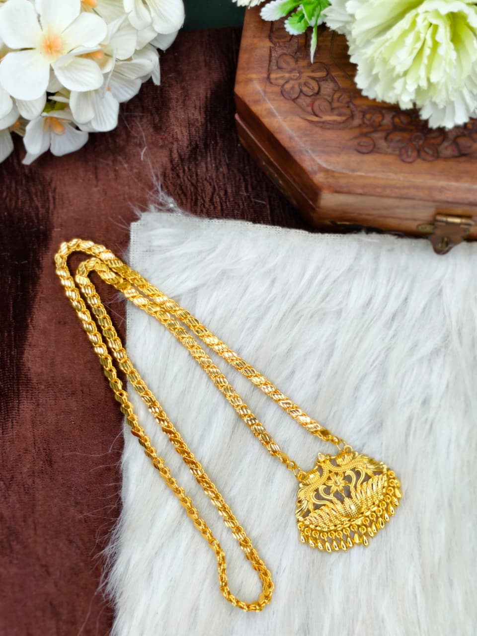 ✨Micro-Leaf Dollar chain Matte Finish Chain – Gold Plated Jewellery for Women✨