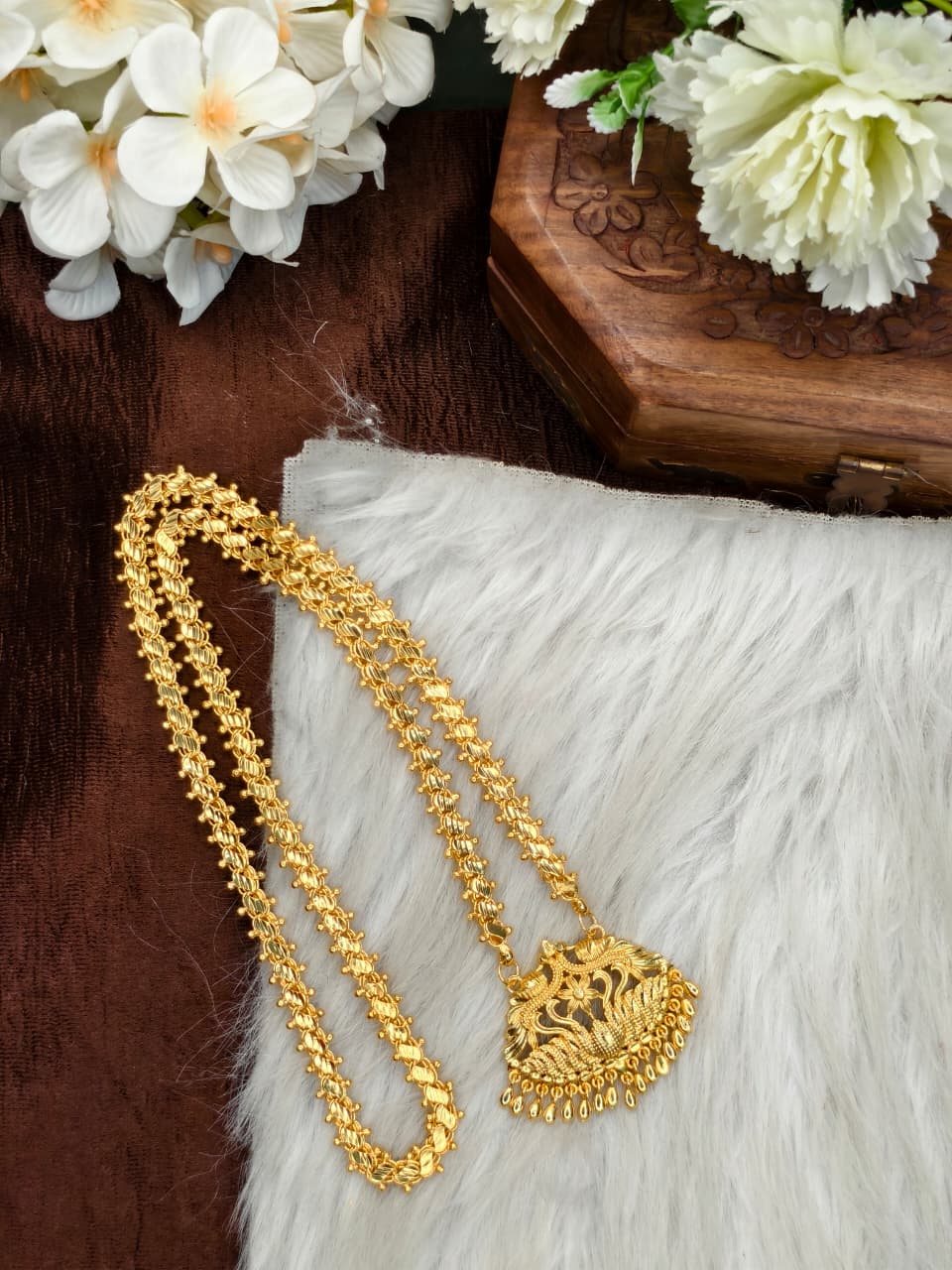 ✨Micro A Leaf Dollar Chain Matte Finish Chain – Gold Plated Jewellery for Women✨