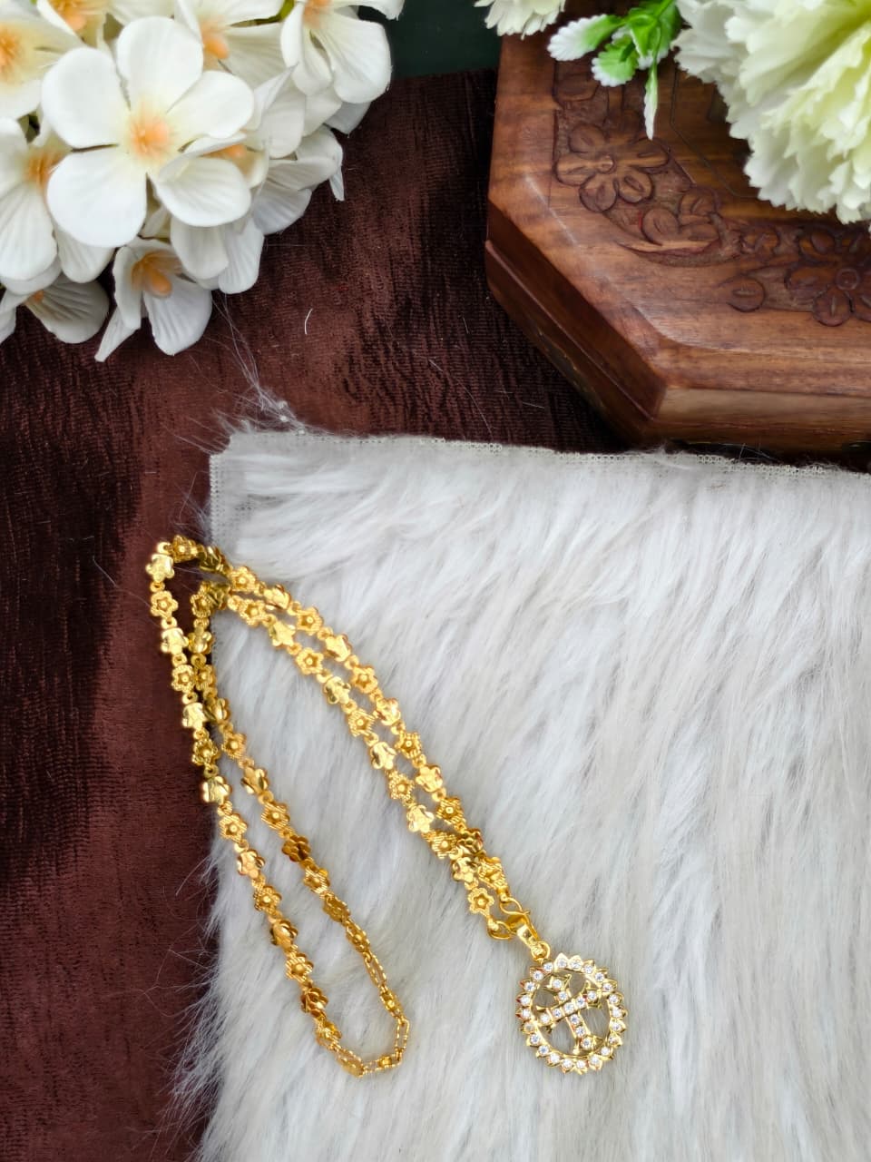 ✨Foming  Dollar Matte Finish Chain – Gold Plated Jewellery for Women✨