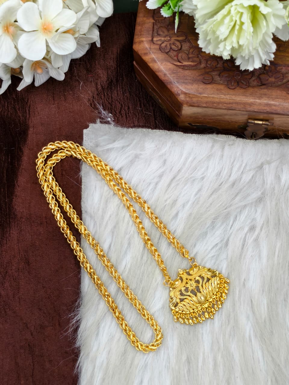 ✨Micro Lotus Dollar Chain Matte Finish Chain – Gold Plated Jewellery for Women✨