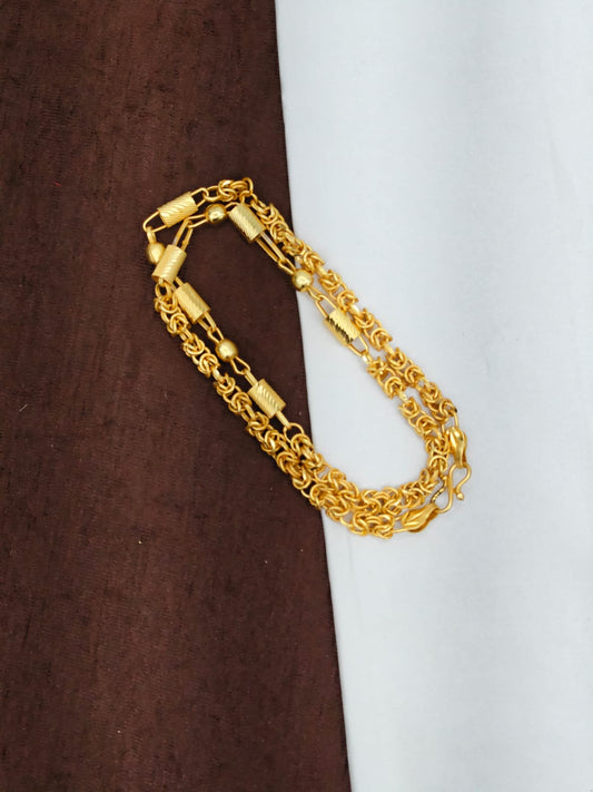 Royal Men’s Gold Chain – Luxury Finish & Unique Pattern