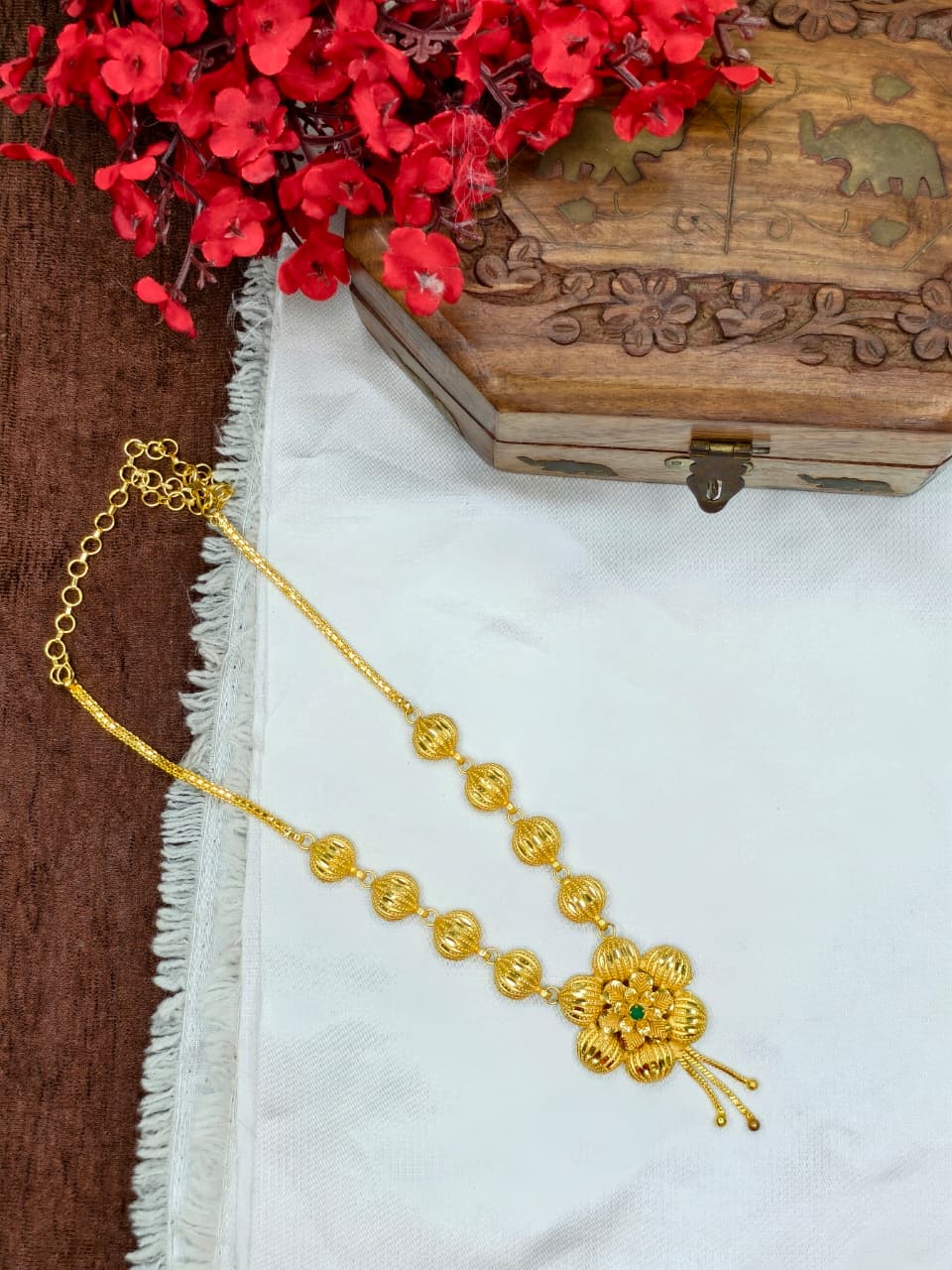 Trending Mini Gold Necklace Set – Premium Gold Look Finished