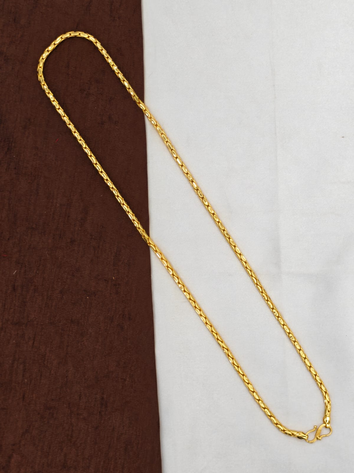 Men’s Exclusive Matte Gold Chain – Trendy & Powerful Style