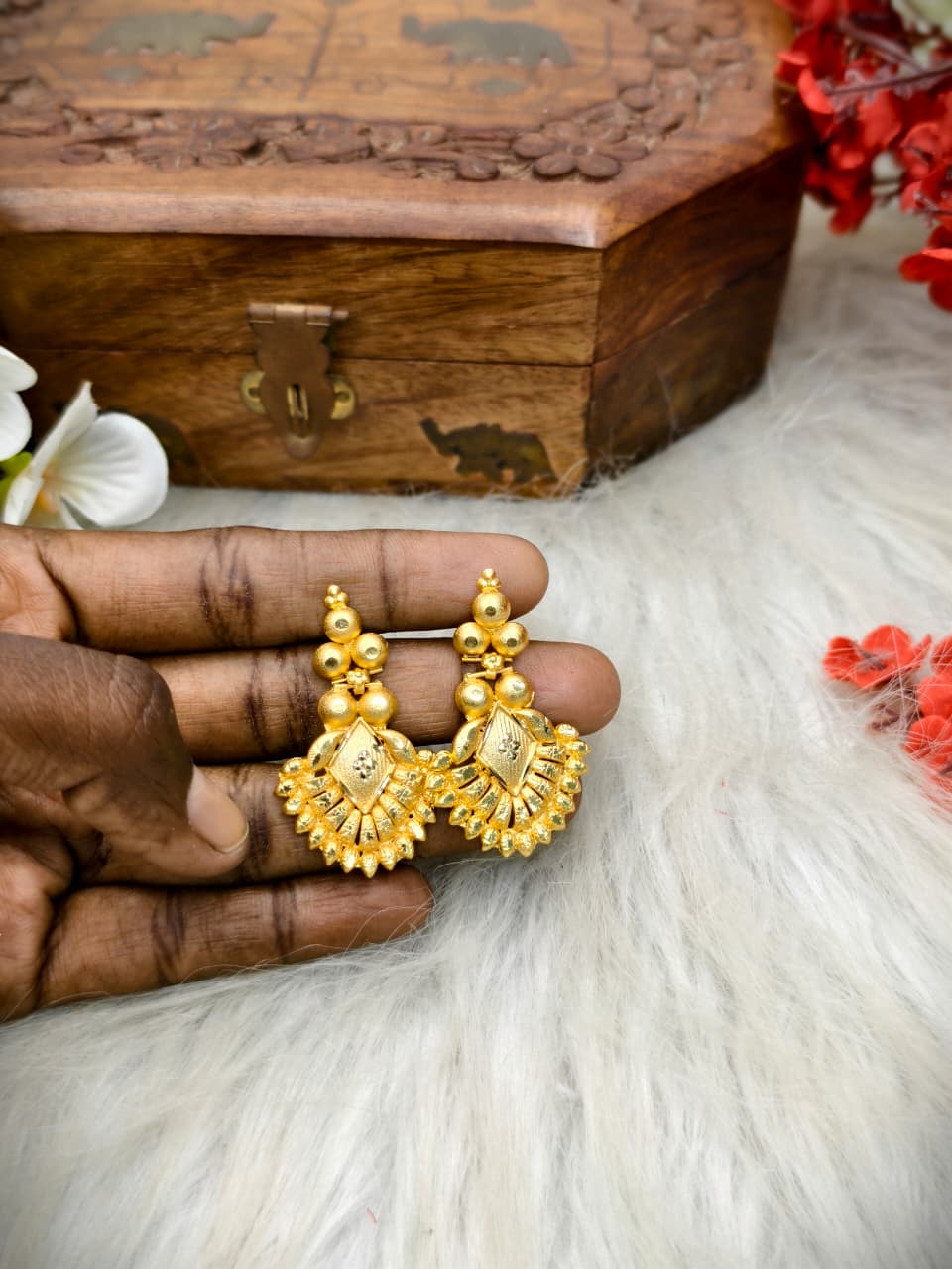 Earring for daily wear