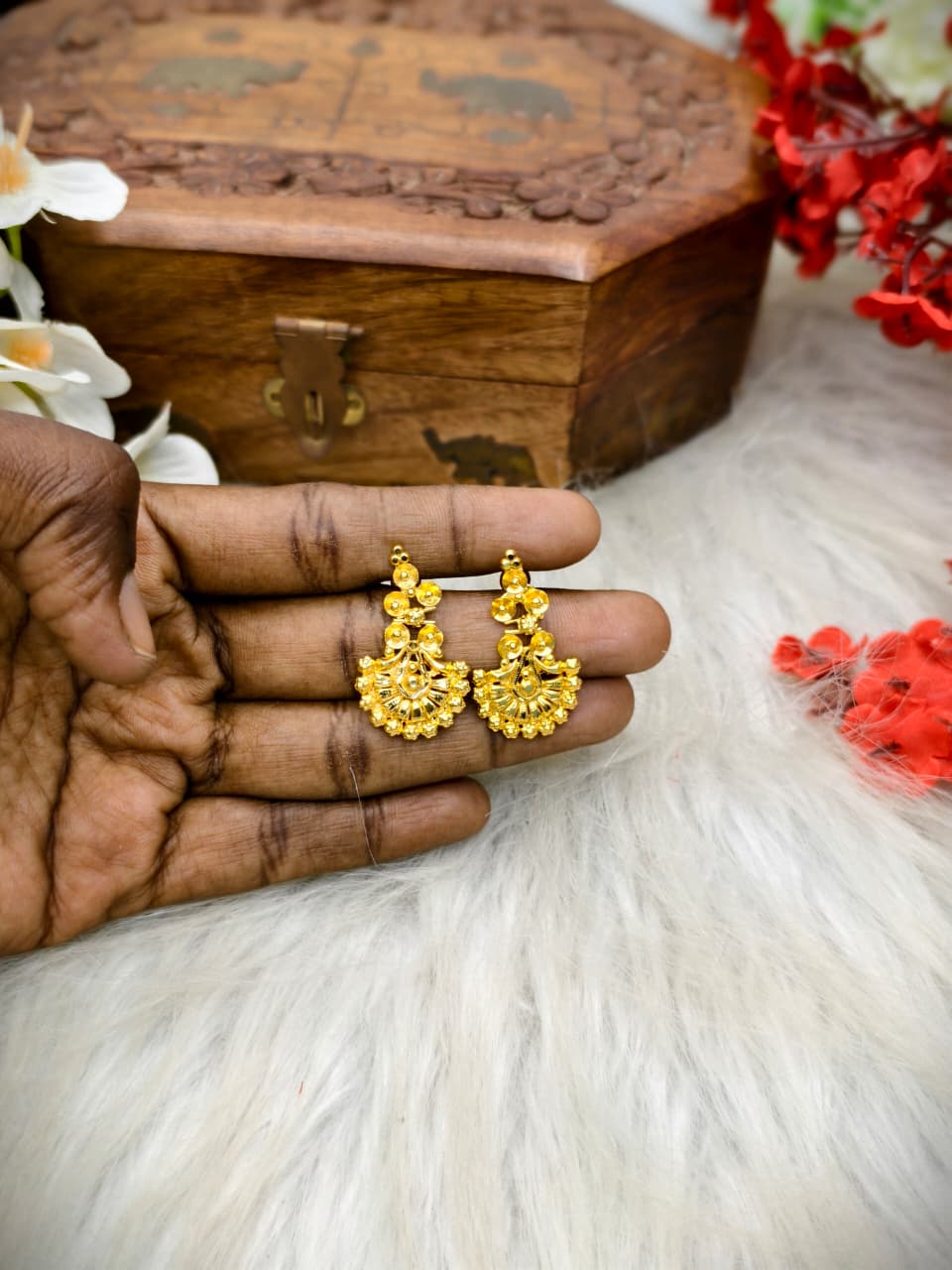 Earring for daily wear