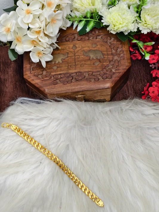 Elegant Leather & Gold Bracelet for Men