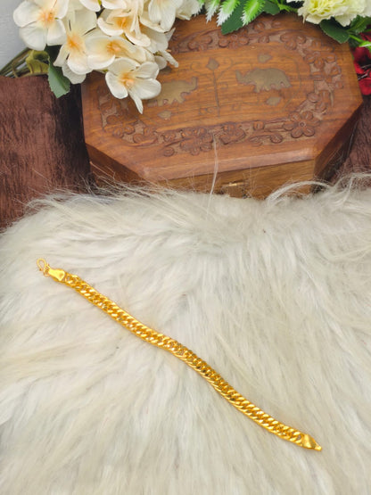 Elegant Leather & Gold Bracelet for Men