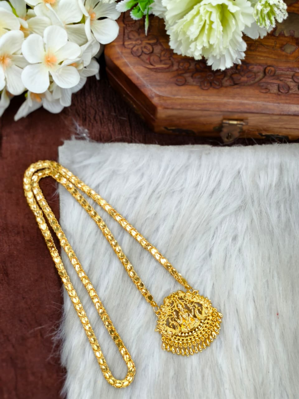 ✨Micro Heart Dollar Chain Matte Finish Chain – Gold Plated Jewellery for Women✨
