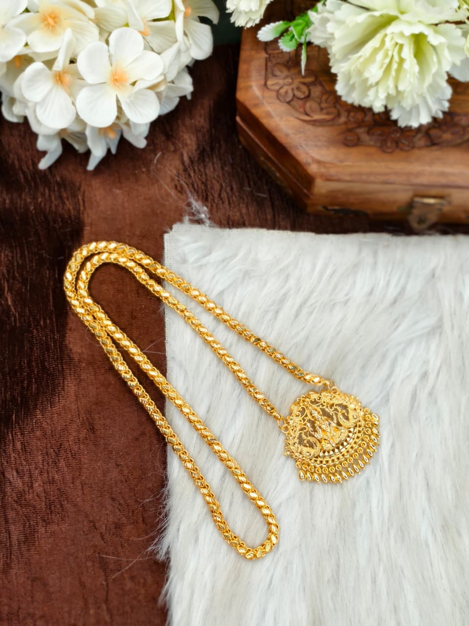 ✨Micro Sundari Dollar Chain Matte Finish Chain – Gold Plated Jewellery for Women✨