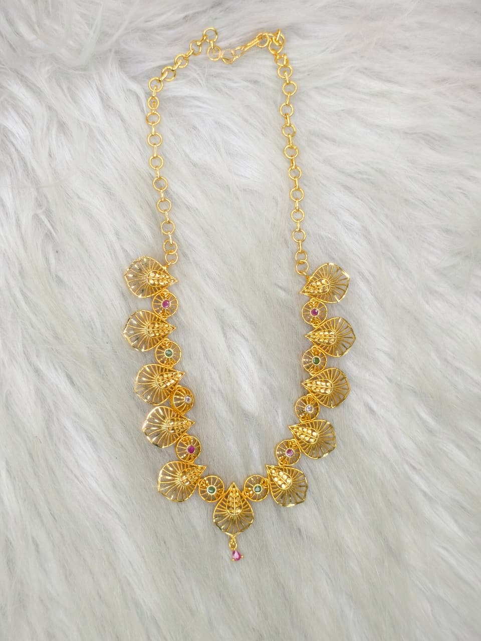 Trending Mini Gold Necklace Set – Premium Gold Look Finished
