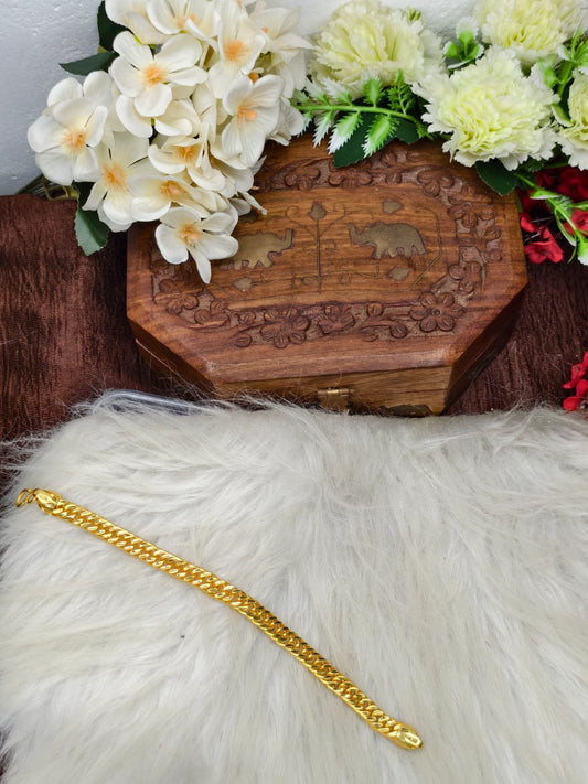 Elegant Leather & Gold Bracelet for Men