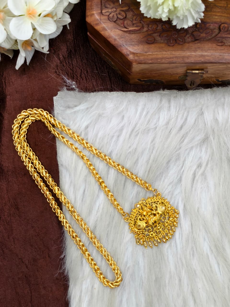✨Micro Lotus Dollar Chain Matte Finish Chain – Gold Plated Jewellery for Women✨