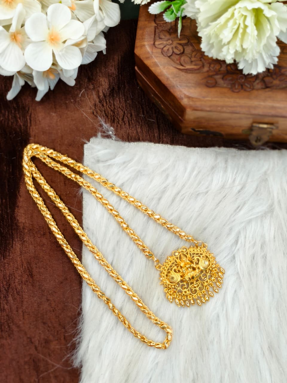 ✨Micro Sundari Dollar Chain Matte Finish Chain – Gold Plated Jewellery for Women✨