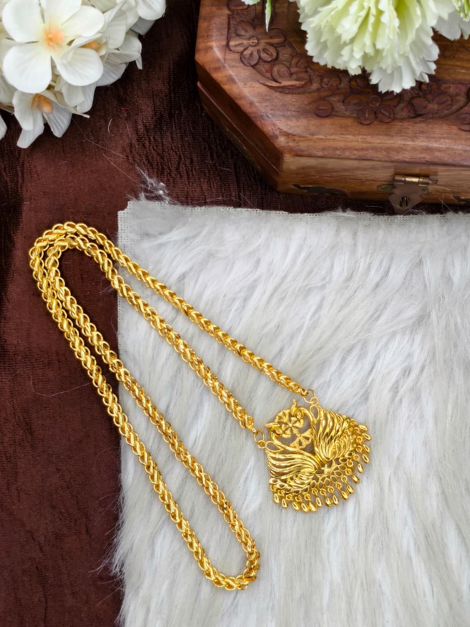 ✨Micro Lotus Dollar Chain Matte Finish Chain – Gold Plated Jewellery for Women✨