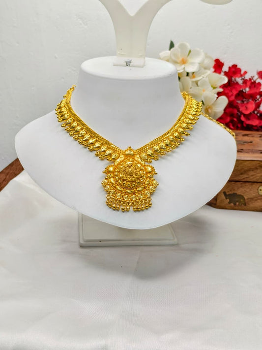 Trending Mini Gold Necklace Set – Premium Gold Look Finished