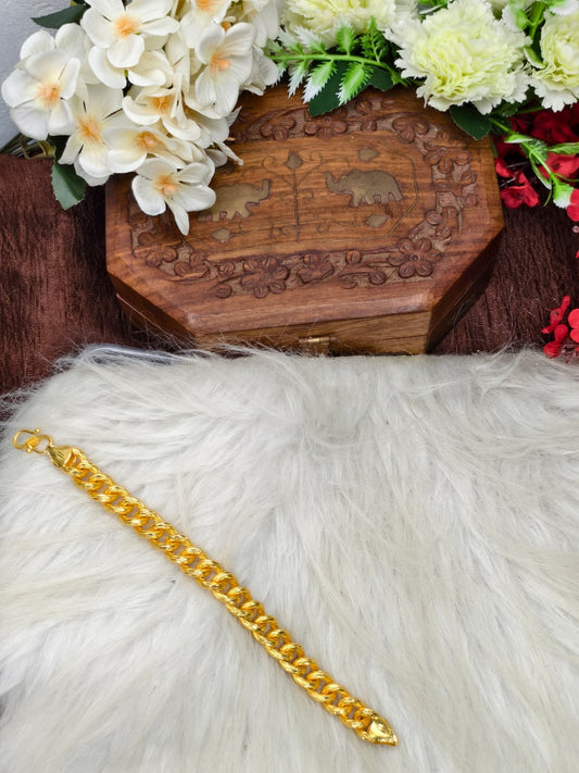 Elegant Leather & Gold Bracelet for Men