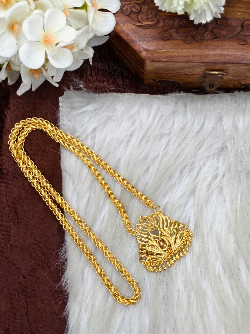 ✨Micro Lotus Dollar Chain Matte Finish Chain – Gold Plated Jewellery for Women✨