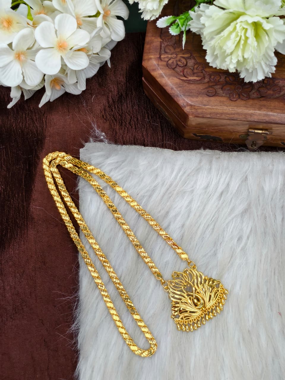 ✨Micro-Leaf Dollar chain Matte Finish Chain – Gold Plated Jewellery for Women✨