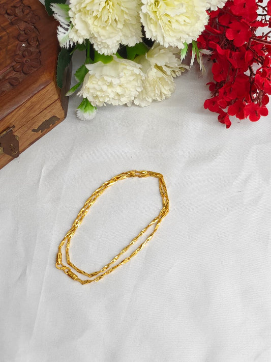 Royal Men’s Gold Chain – Luxury Finish & Unique Pattern