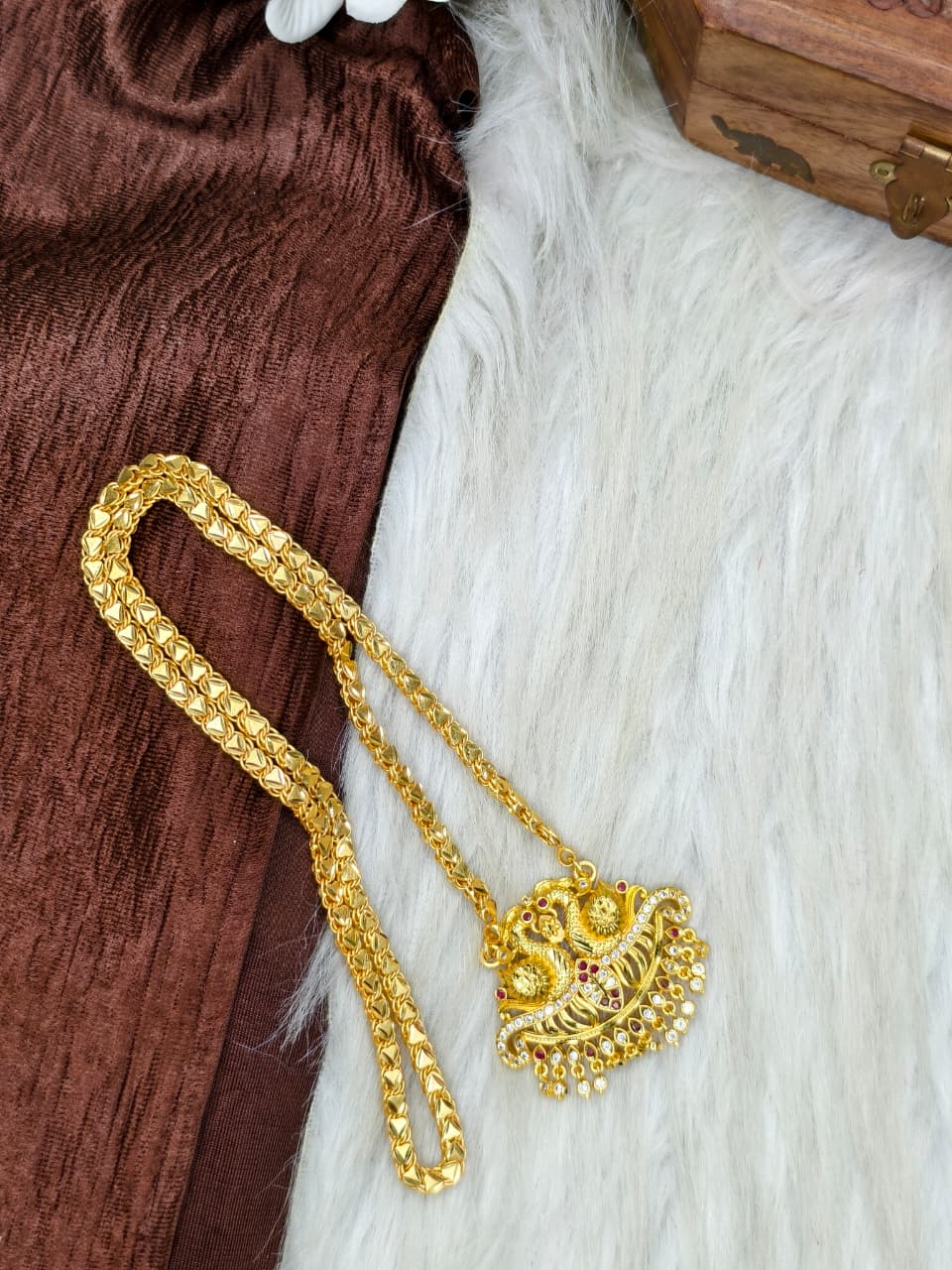 ✨Stone Dollar Matte Finish Chain – Gold Plated Jewellery for Women✨