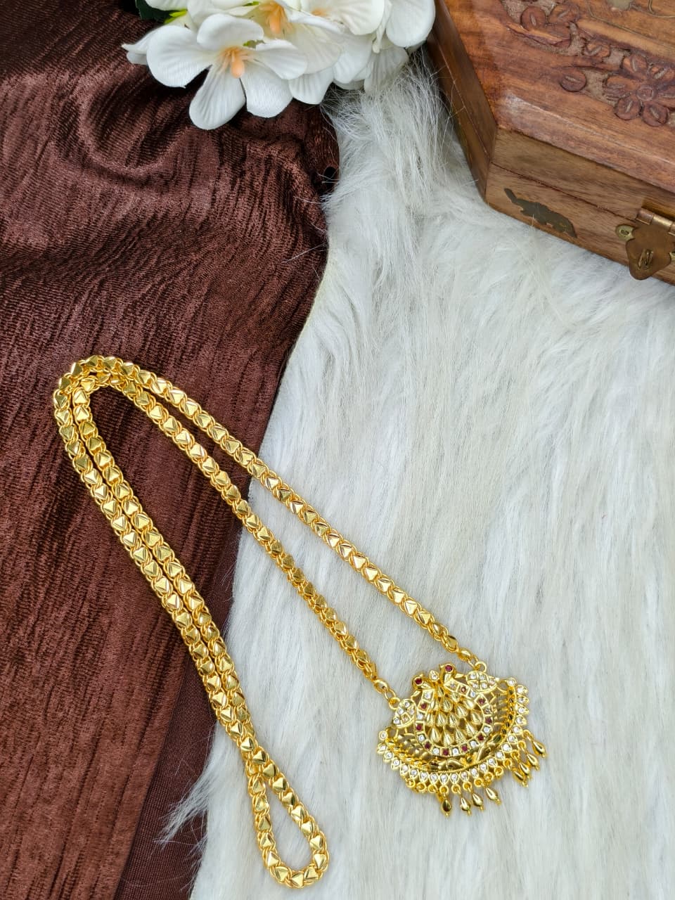 ✨Stone Dollar Matte Finish Chain – Gold Plated Jewellery for Women✨