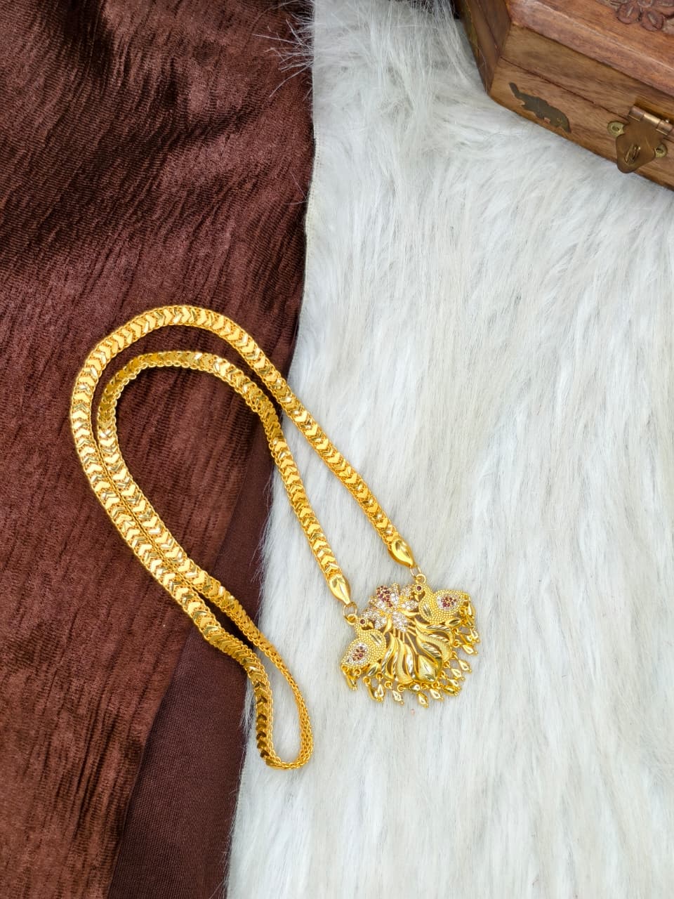 ✨Stone Dollar Matte Finish Chain – Gold Plated Jewellery for Women✨