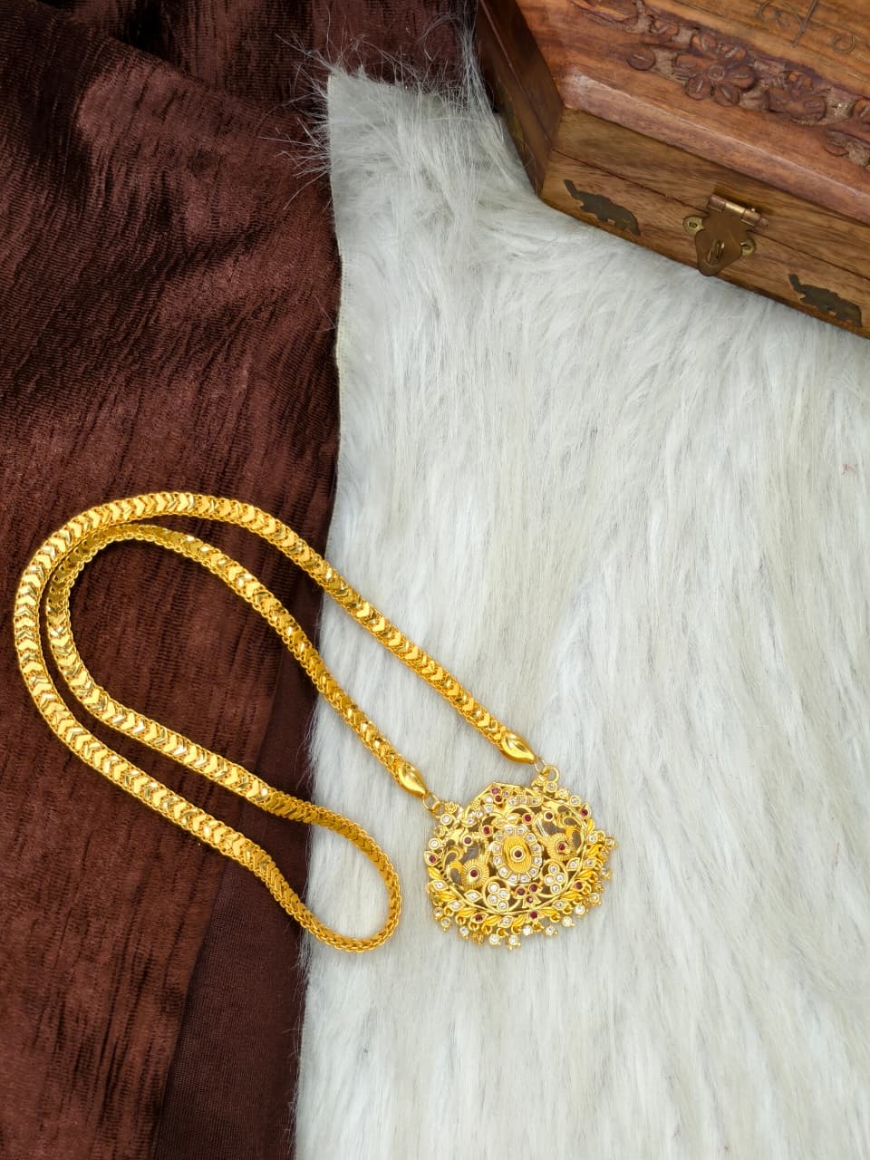 ✨Stone Dollar Matte Finish Chain – Gold Plated Jewellery for Women✨